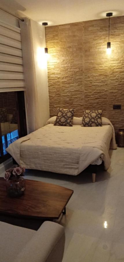 ESTUDIO Romántico SOL DE JEREZ Jerez de la Frontera Exterior foto