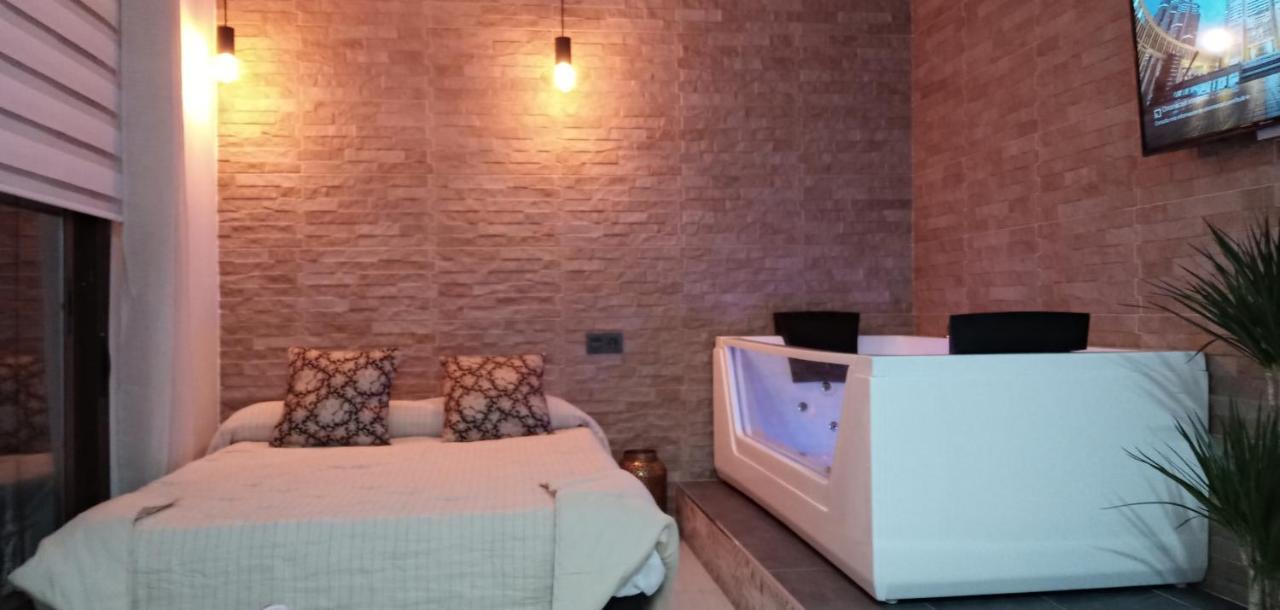ESTUDIO Romántico SOL DE JEREZ Jerez de la Frontera Exterior foto